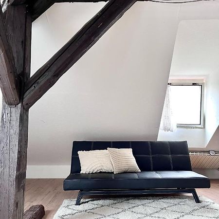 Loft Apartment Close To Metro Palmovka プラハ エクステリア 写真