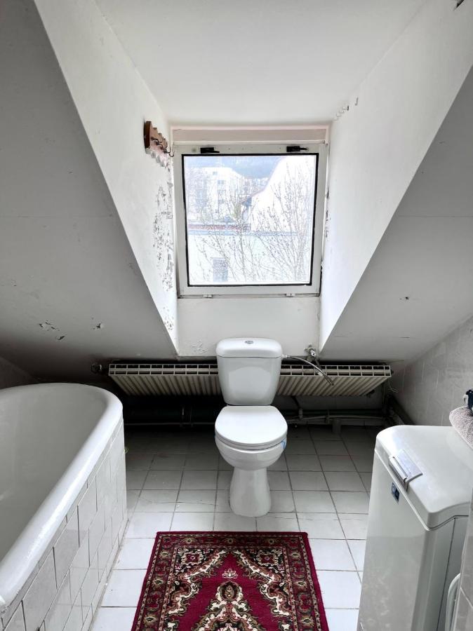 Loft Apartment Close To Metro Palmovka プラハ エクステリア 写真